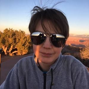 Meet your Posher, Anji